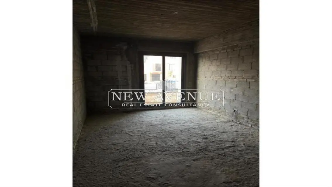 Ground Apartment - with garden 3 Bedrooms