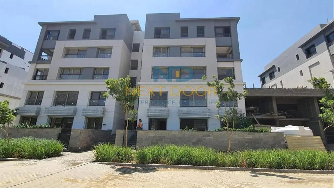Duplex Ready to Move Finished in Trio Gardens