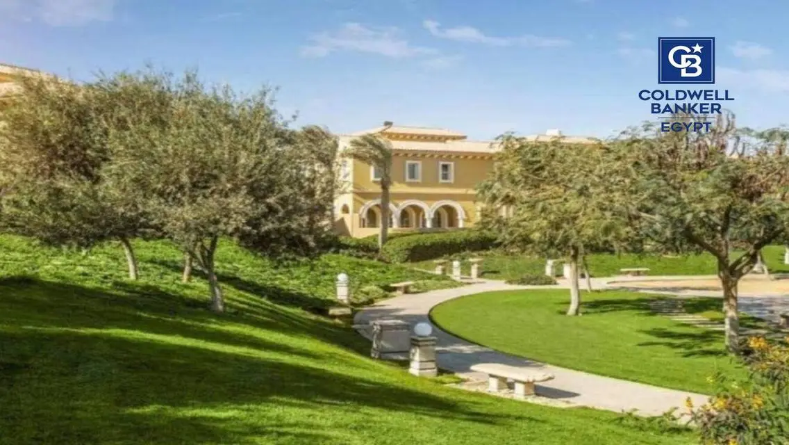 Villa| Hyde Park in the Sixth Settlement |BUA 320m