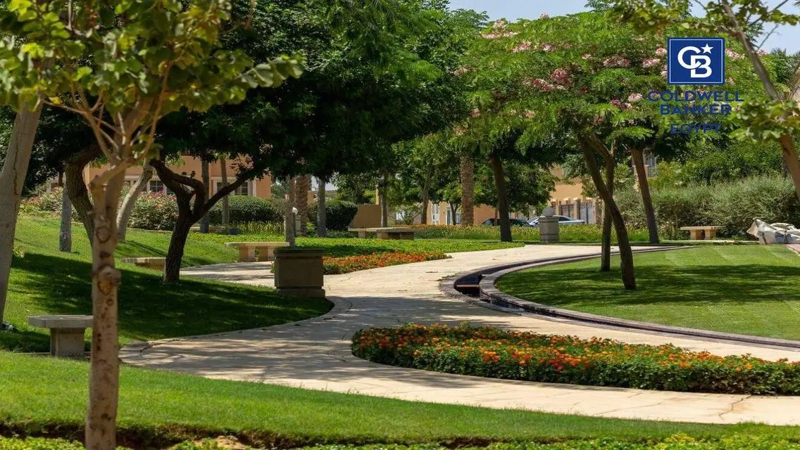 Villa| Hyde Park in the Sixth Settlement |BUA 320m