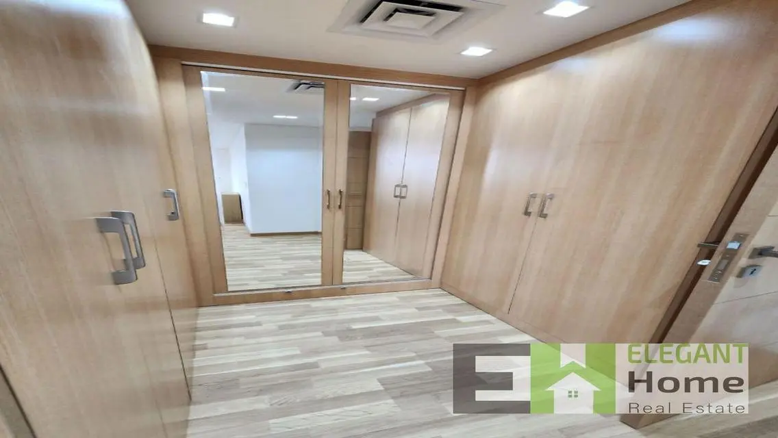 Luxury Apartment of 1800sqm in a Prime Location