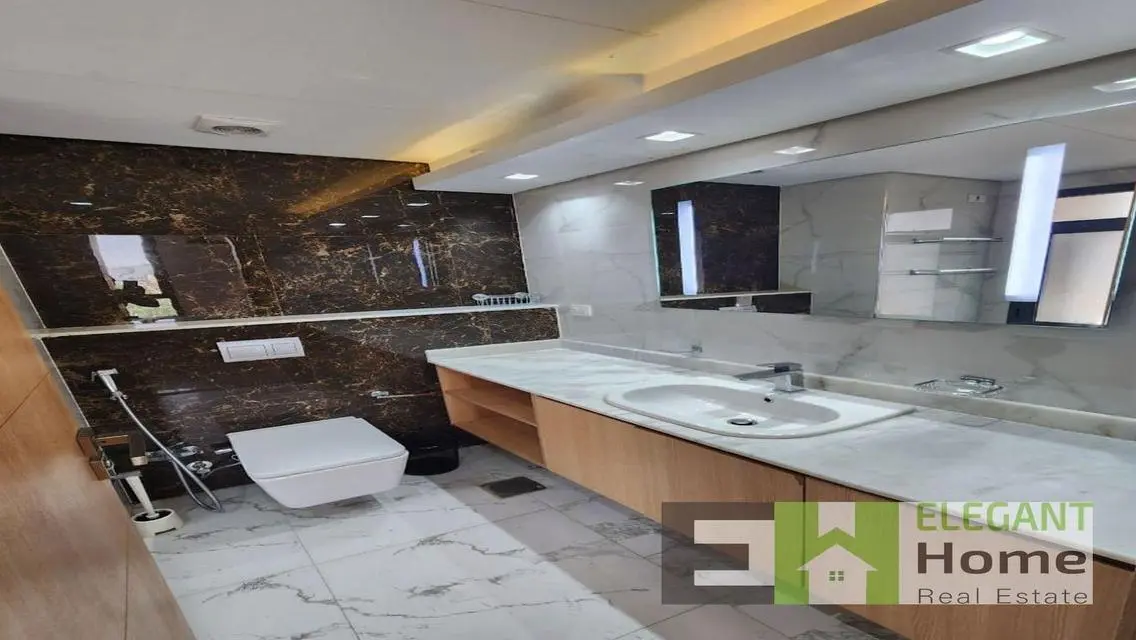Luxury Apartment of 1800sqm in a Prime Location