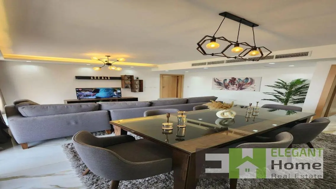 Luxury Apartment of 1800sqm in a Prime Location