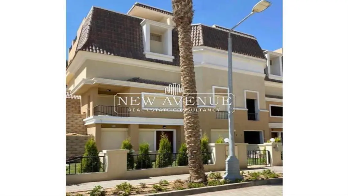 S villa with garden in Sarai - installments