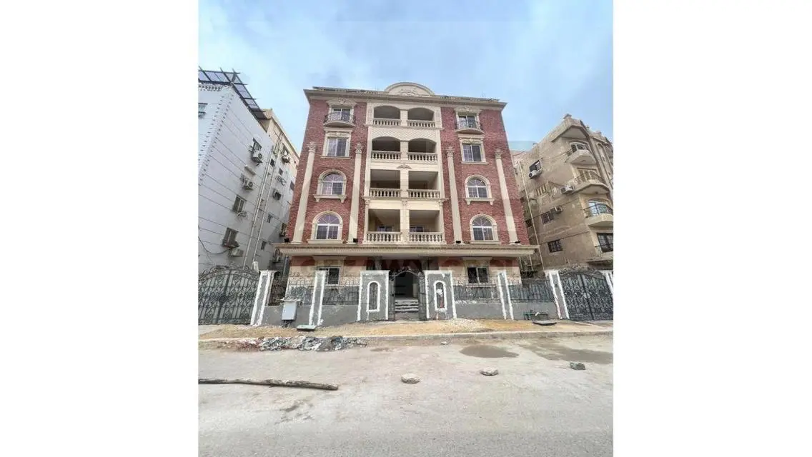 Luxury Apartment for Sale - 220sqm at 5,500,000 EGP