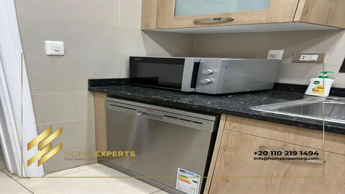 Special apartment for rent in Eastown - Furnished-