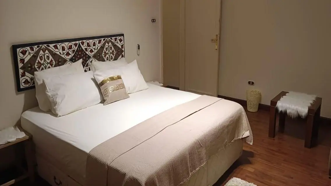 شقه مفروشه سوبر لوكس للايجار اليومى والشهرى
