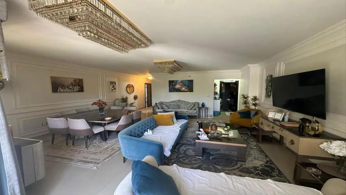 Corner apartment+garden resale finished Open view