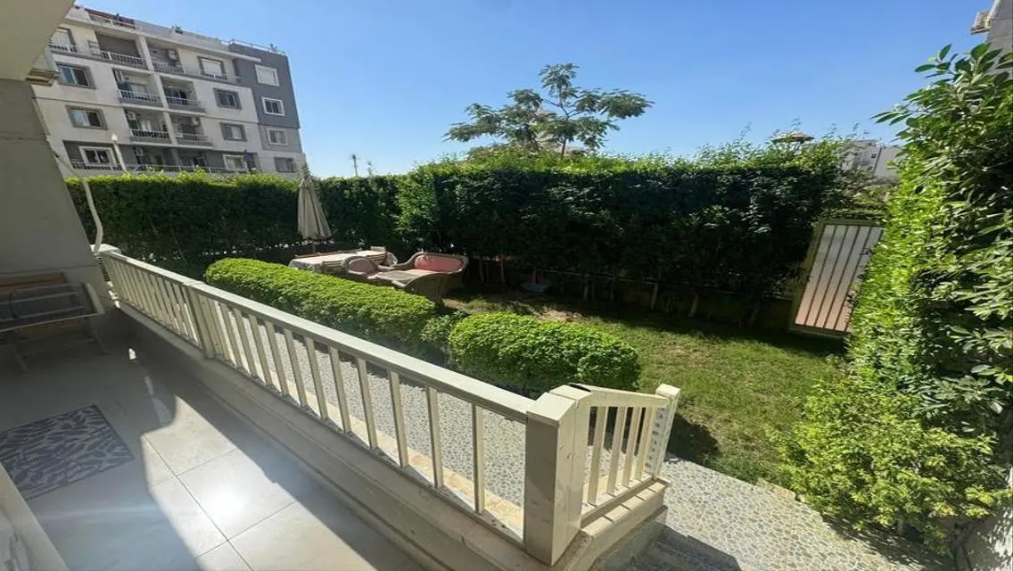 Corner apartment+garden resale finished Open view