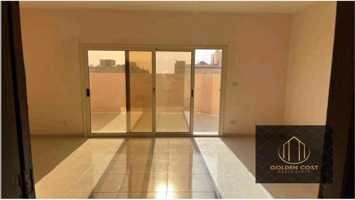 Apartments for sale in Banfsge building 175sqm