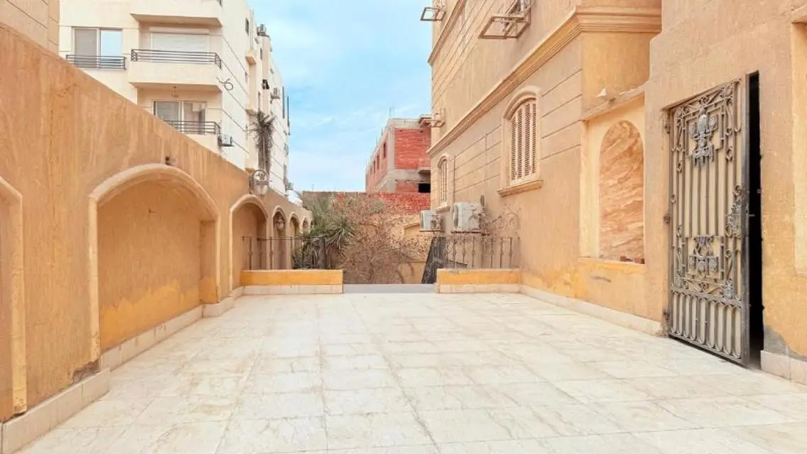 شقة 350 سوبر لوكس غرب سوميد فيو لاند سكيب سعر مميز
