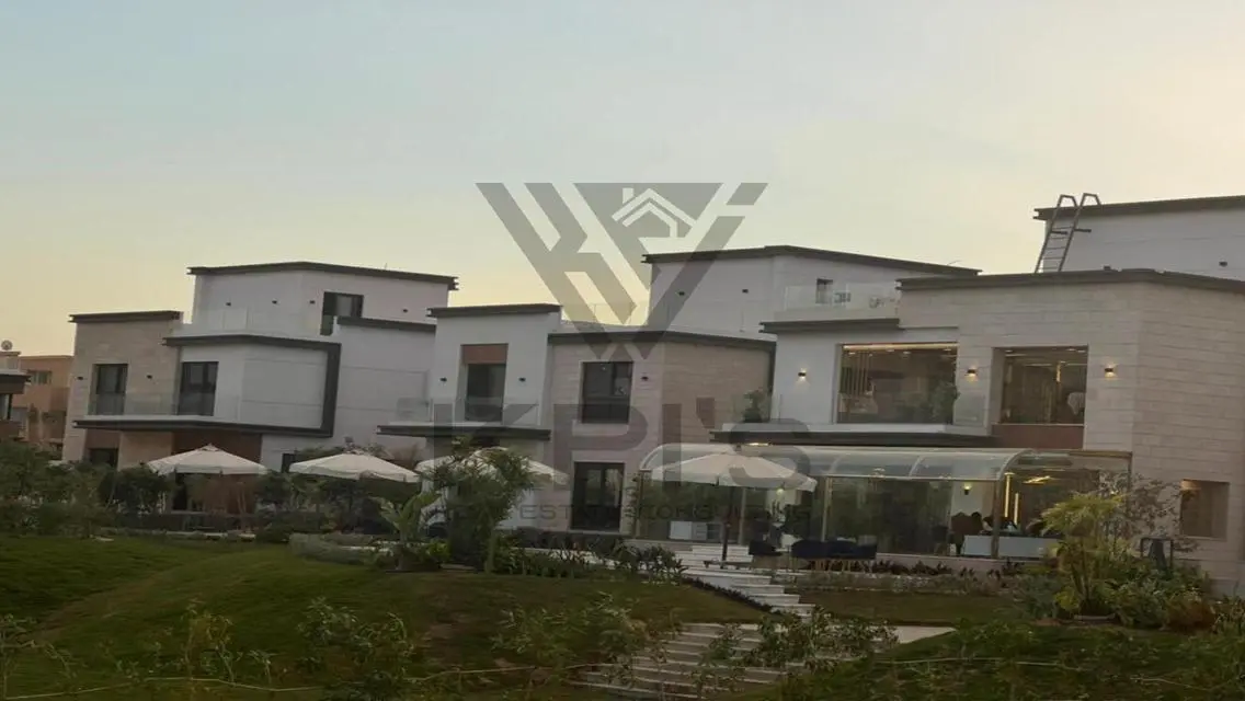 Townhouse 193M DP745K INST 8Y-Prime location-Azzar
