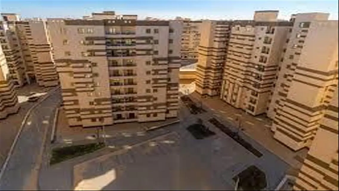 شقه للبيع في ابراج فالى تاورز-طريق الواحات اكتوبر