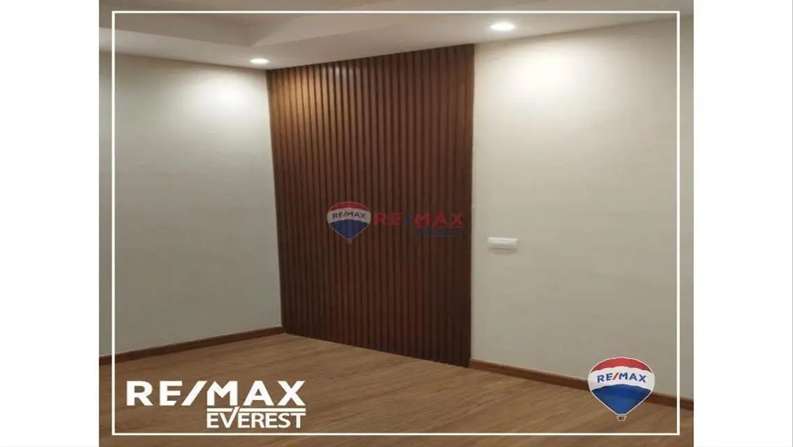Semi-furnished Garden Apartment -Pyramids Heights