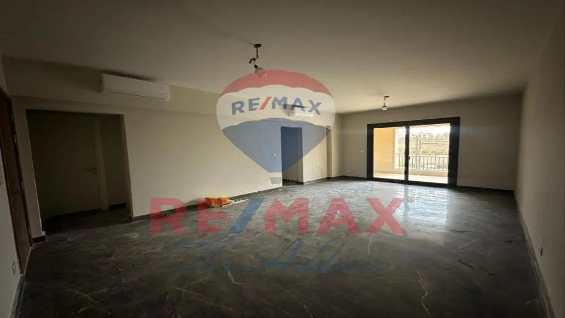 Apartment for rent with Kitchen and Ac’s at O west