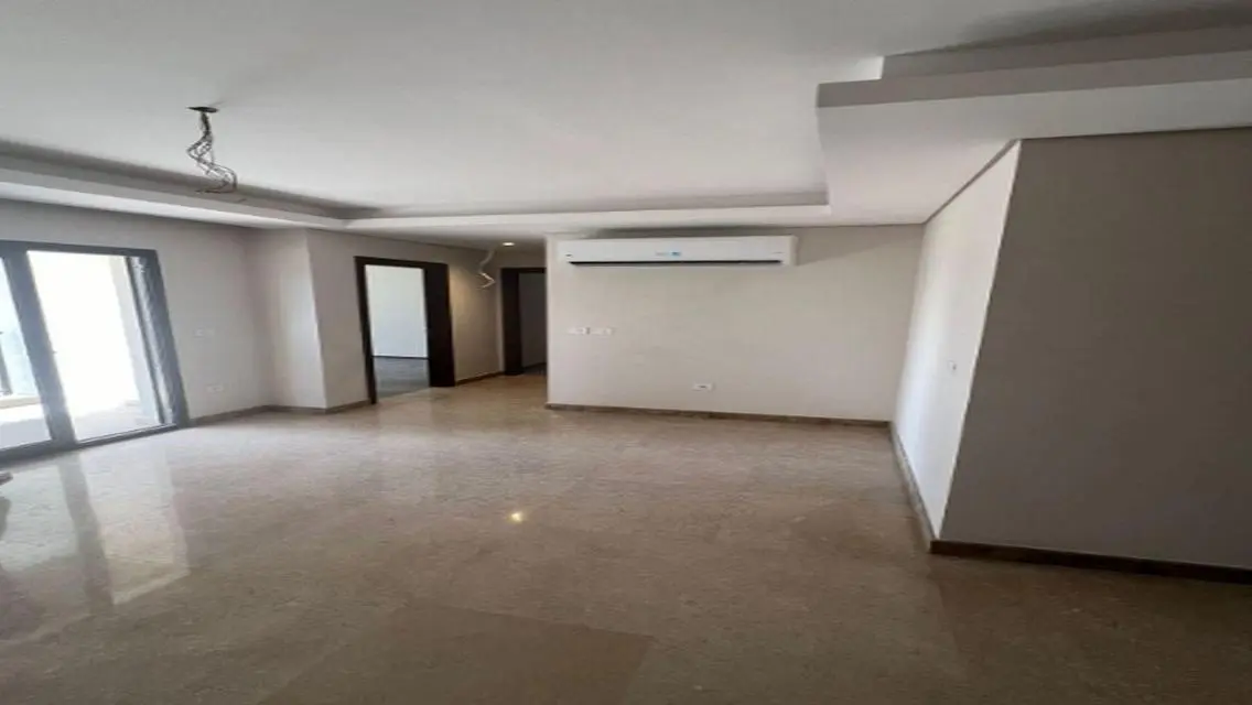 Finished apartment in Zed + installments 10 years