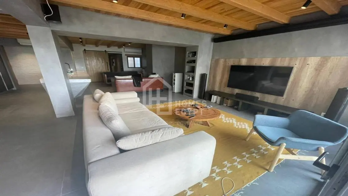 Fully Furnished and Stylish Ultra Modern Apartment