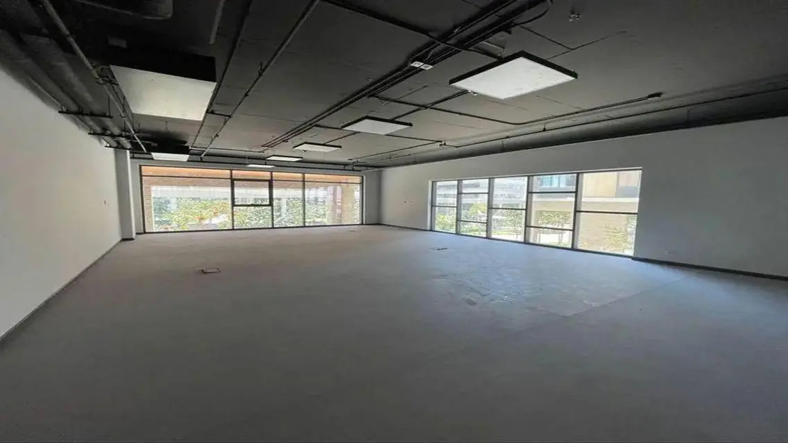 Finished office in Beverly Hills ready to move