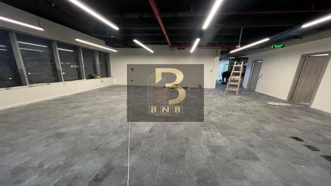 Modern Office Space of 2000 sqm for Sale