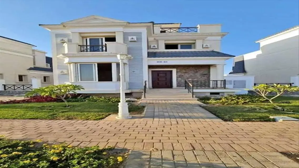 Elegant Villa with Garden Instant Delivery