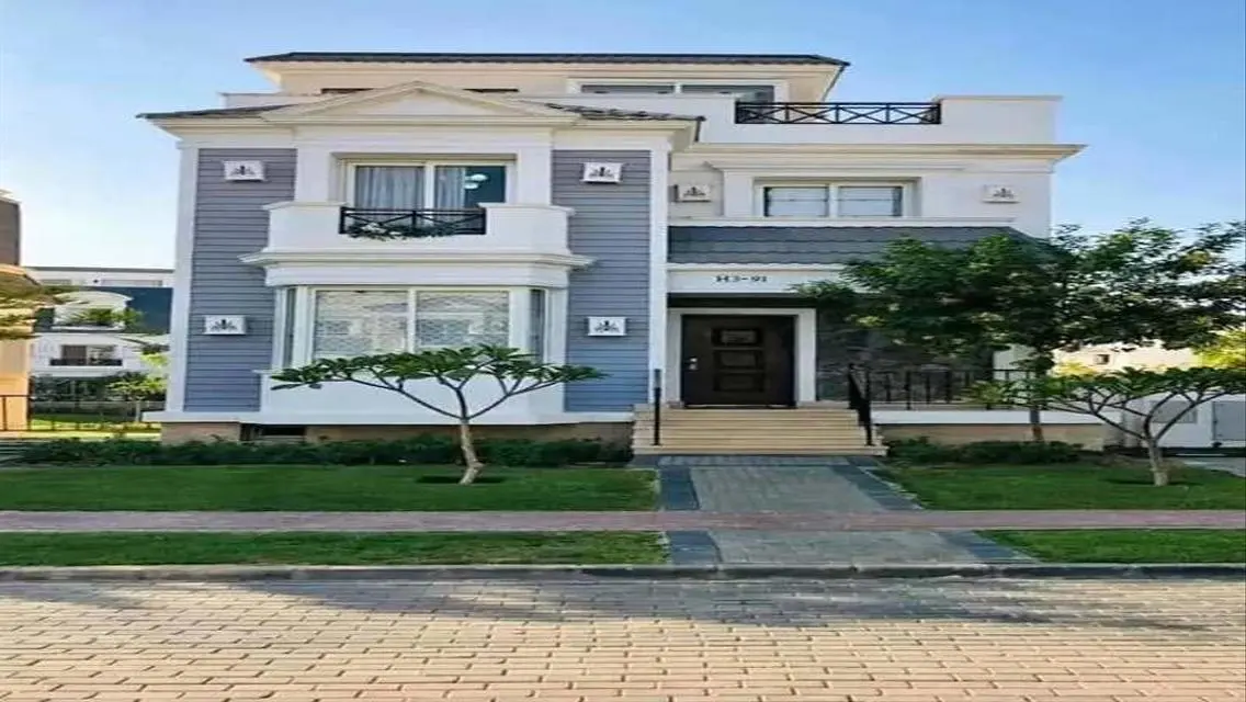 Elegant Villa with Garden Instant Delivery