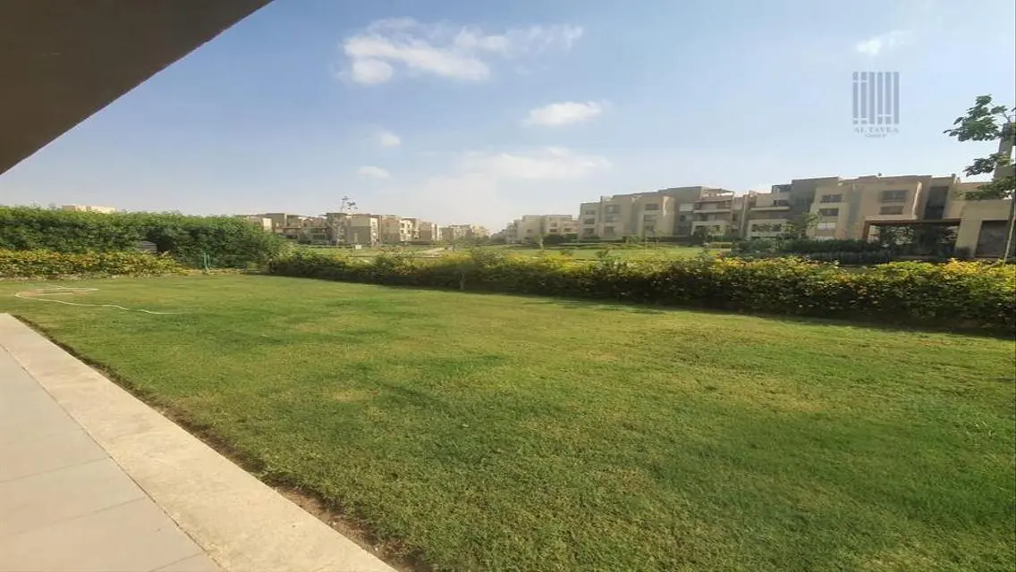 Apartment with Garden for Rent at Palm Parks