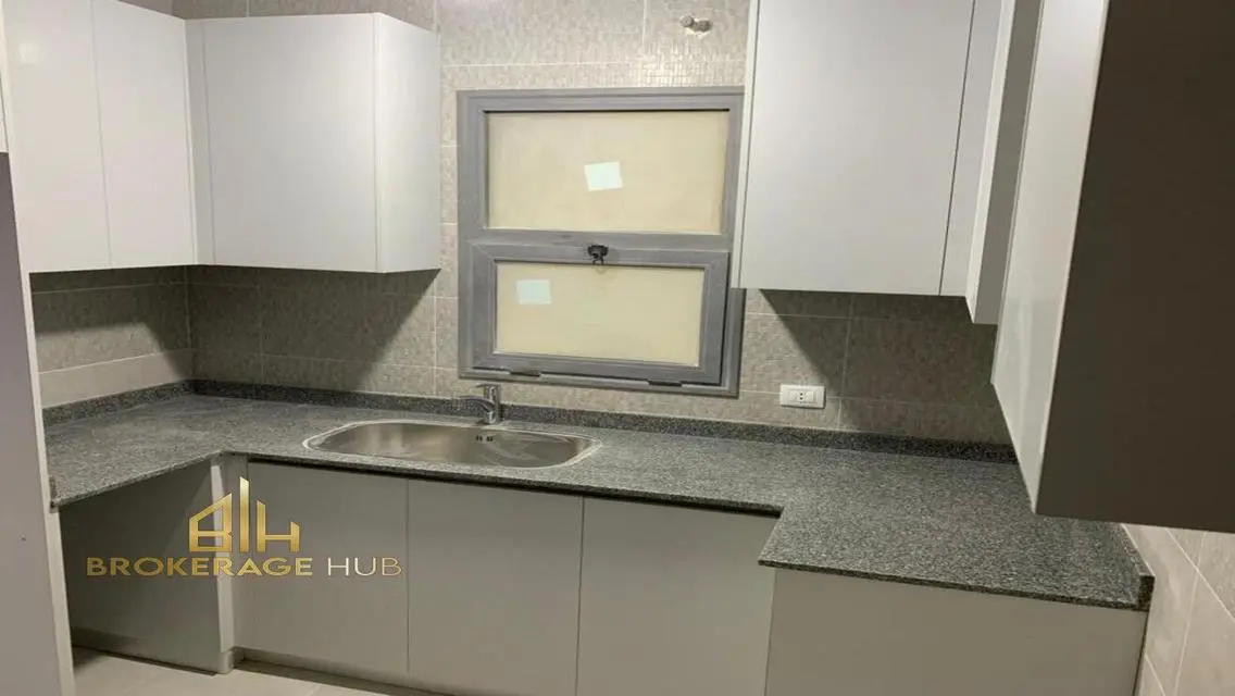 Apartment 180 SQM with Kitchen for rent in Eastown