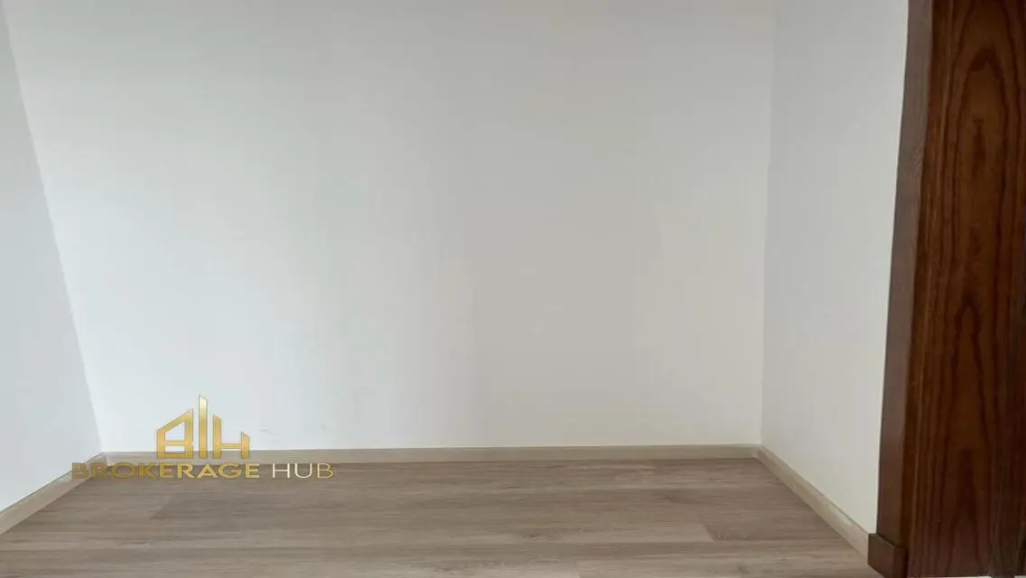 Apartment 180 SQM with Kitchen for rent in Eastown