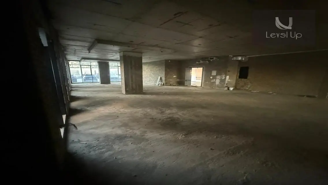 Office space 317m for sale in Hyde Park