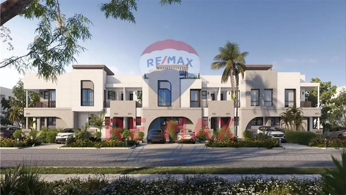 Resale Town house middle with penthouse at O west