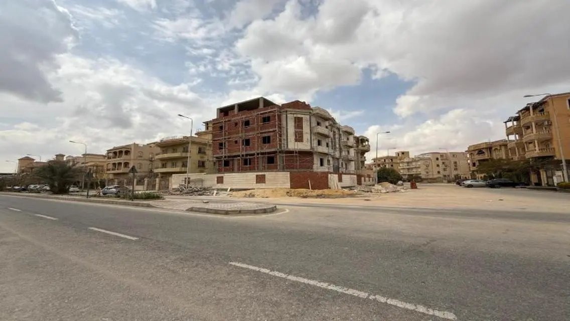دوبلكس 500 م غرب سوميد ارضي واول ناصية بسعر تجاري