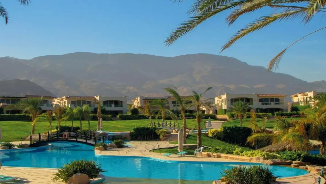 Twin House For Sale in La Vista Topaz - furnished