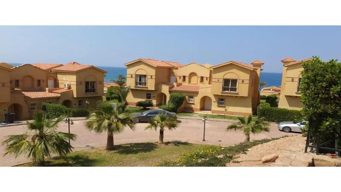 Twin House For Sale in La Vista Topaz - furnished