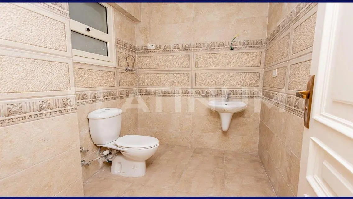 Luxurious Villa for Sale, 300 Meters