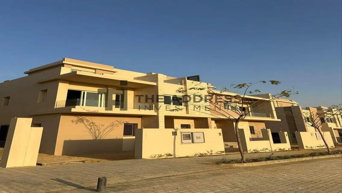 Townhouse landscape view installment 8years 10%DP
