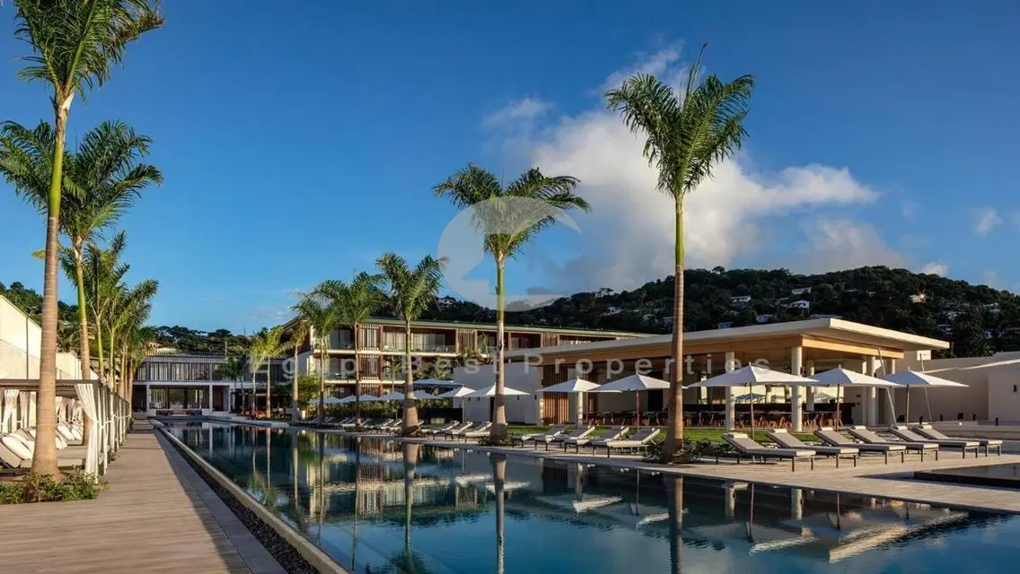 chalet for sale in silver sands