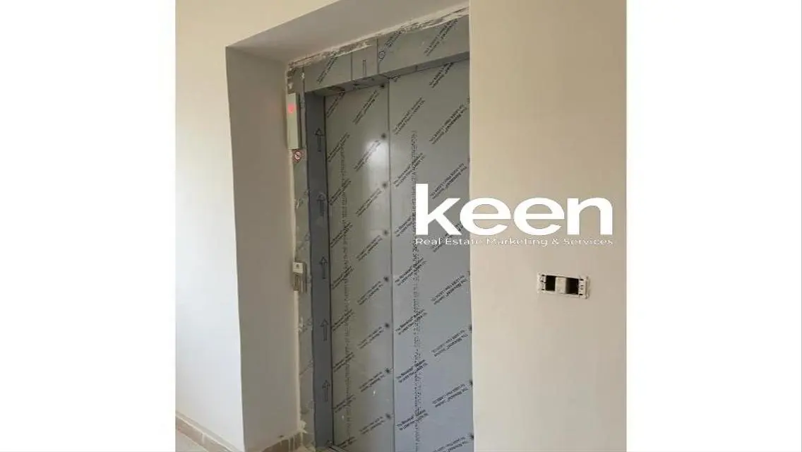 امتلك دوبلكس بفيو رائع في هايد بارك