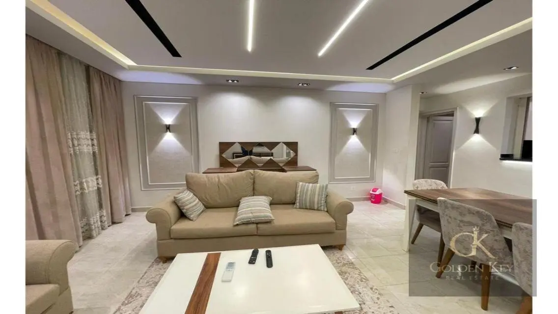Super Lux apartment beside all markets and gates