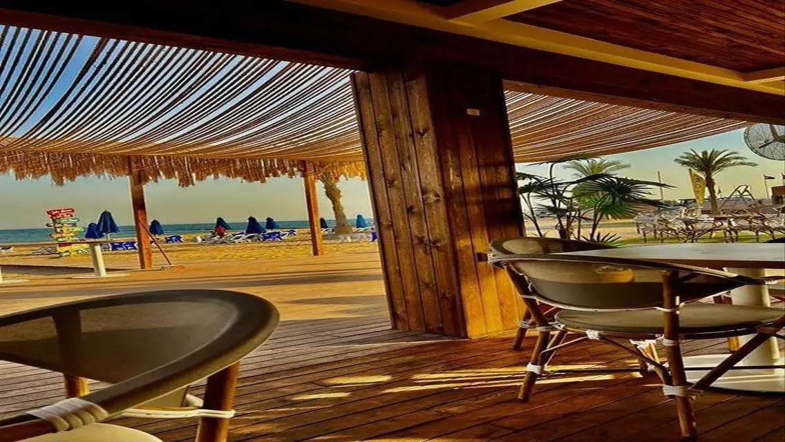 Sea view, the largest discount percentage of 40%