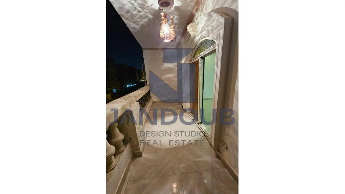 شقة فاخرة للبيع في البنفسج عمارات ناصية