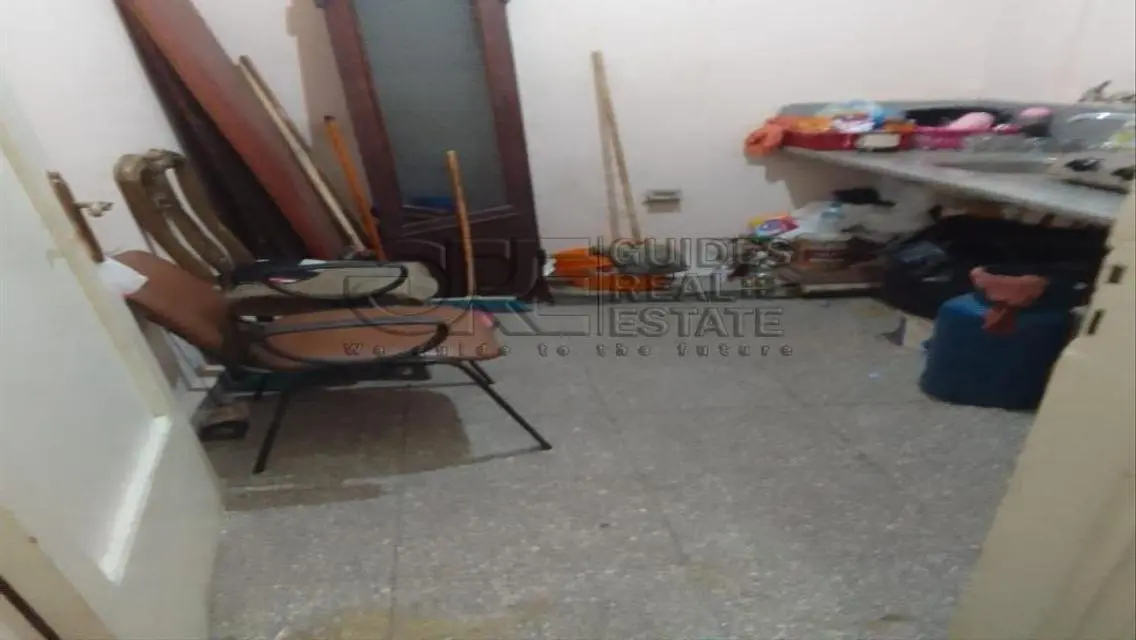 Office for rent in Tahrir, Qasr El Nil Street Numb