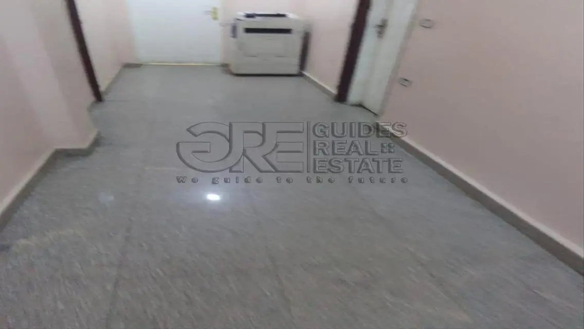 Office for rent in Tahrir, Qasr El Nil Street Numb