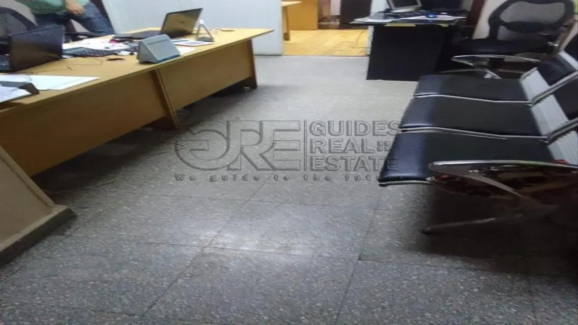 Office for rent in Tahrir, Qasr El Nil Street Numb