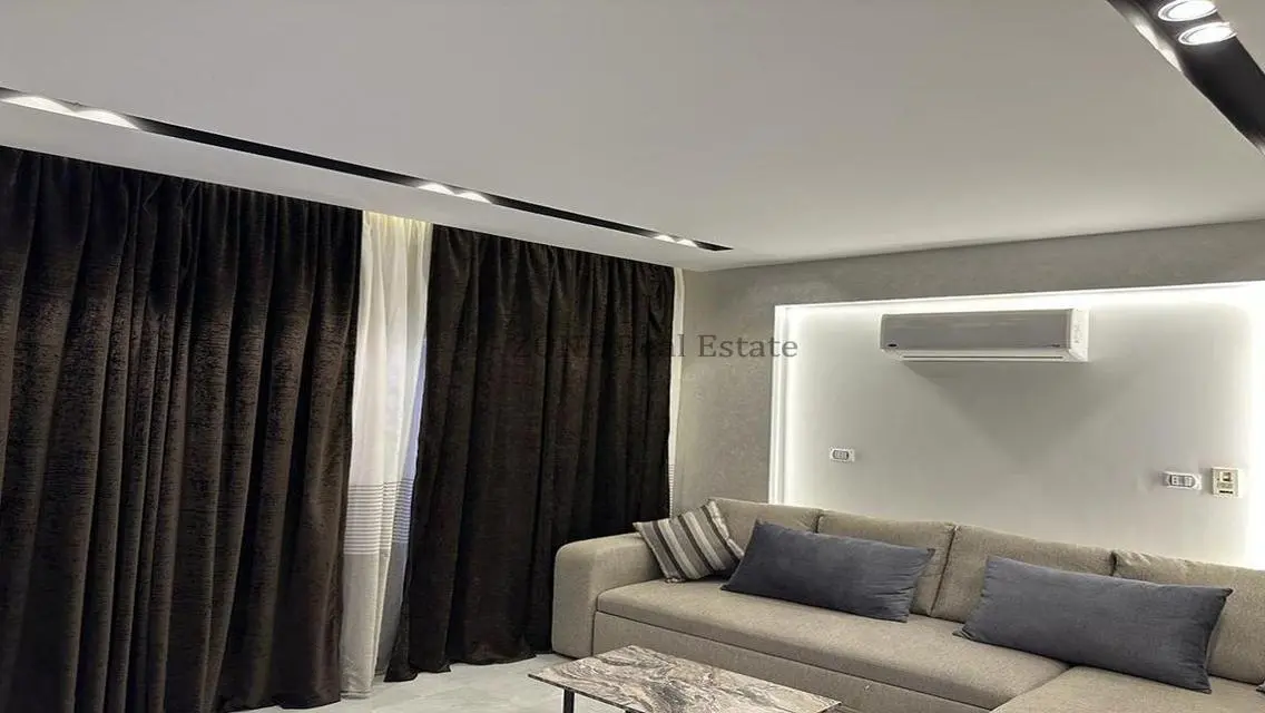 Hotel studio with garden for rent at a special