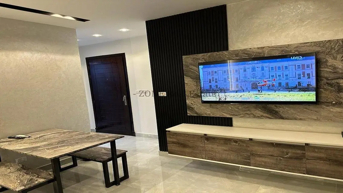 Hotel studio with garden for rent at a special