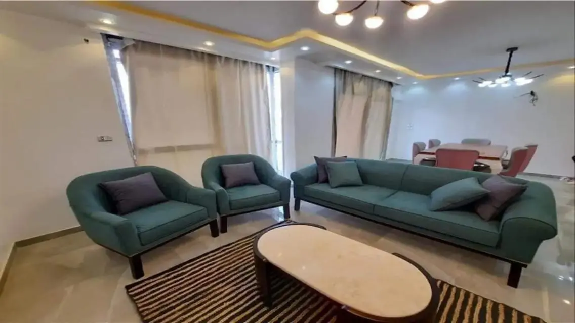 للايجار المفروش شقة 160م كمبوند Galleria Residence