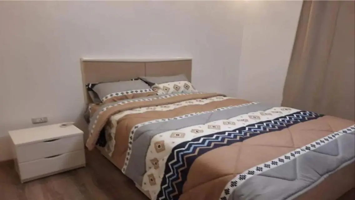 للايجار المفروش شقة 160م كمبوند Galleria Residence