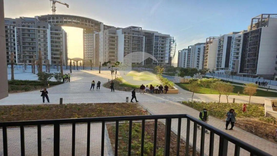 APARTMENT 3BEDROOMS FOR SALE - ZED TOWERS