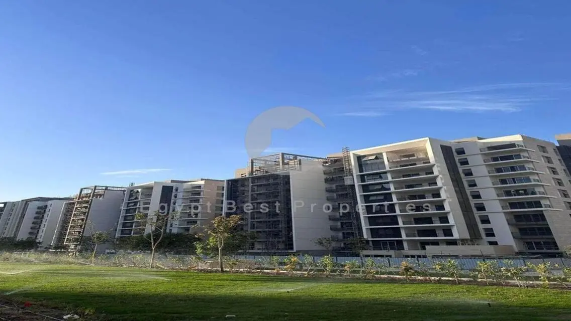 APARTMENT 3BEDROOMS FOR SALE - ZED TOWERS
