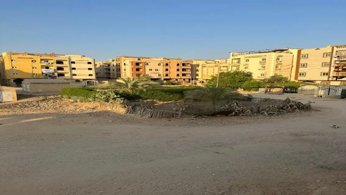 عمارة 860م مبنية بالكامل جنوب الاحياء سعر مميز جدا